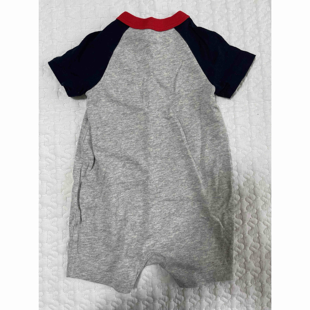 babyGAP(ベビーギャップ)のbabyGAP ロンパース　ミッキー　3-6month キッズ/ベビー/マタニティのベビー服(~85cm)(ロンパース)の商品写真