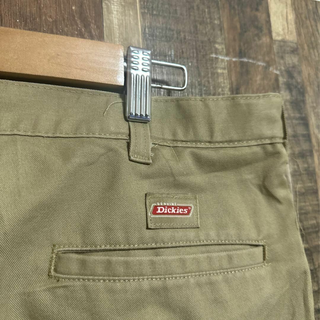 Dickies(ディッキーズ)のディッキーズ ツータック チノパンツ ベージュ ロゴ XL アメカジ USA古着 メンズのパンツ(ワークパンツ/カーゴパンツ)の商品写真