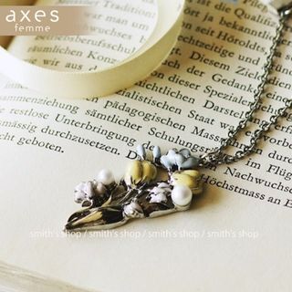 アクシーズファム(axes femme)のaxes femme チューリップリボンネックレス(ネックレス)