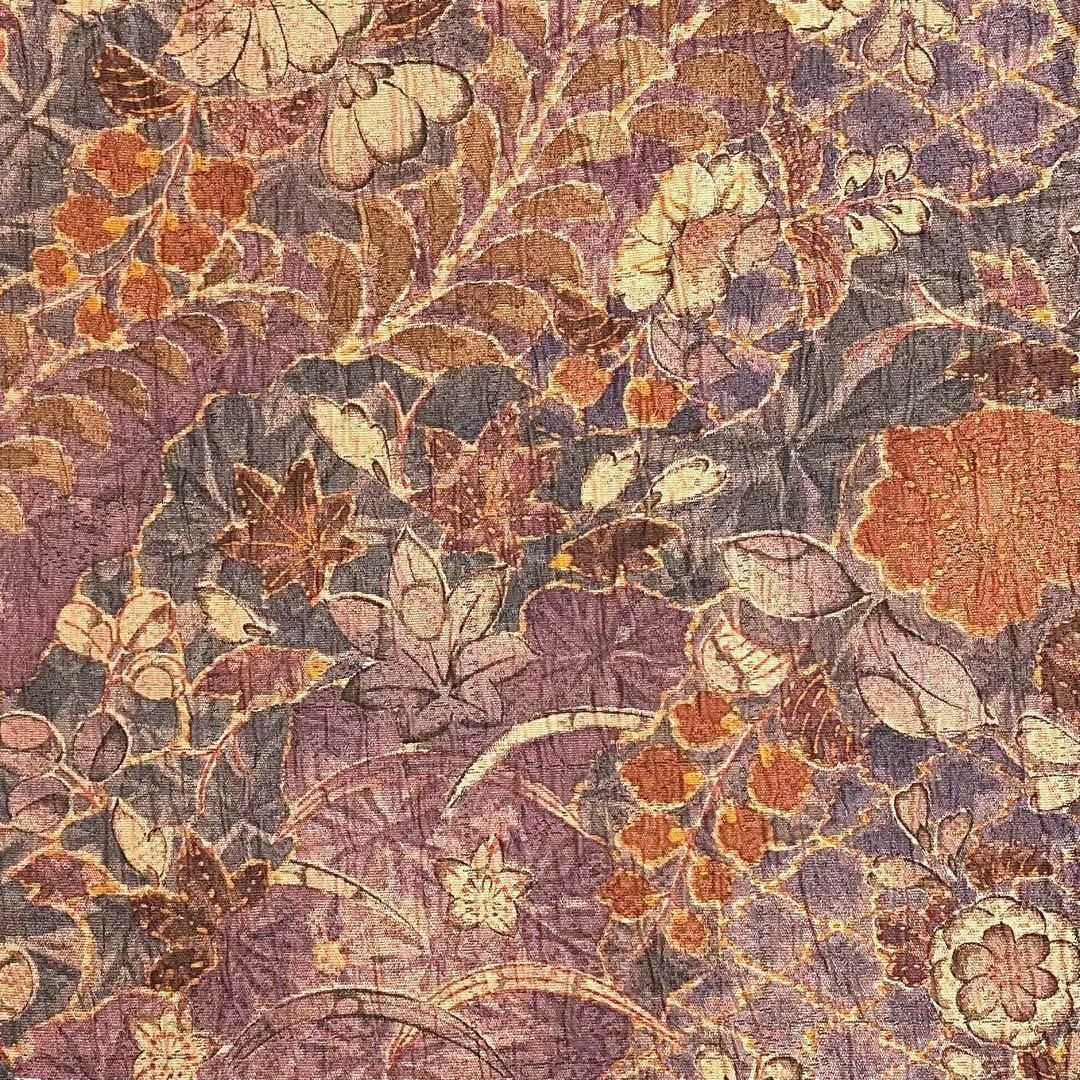 小紋 季節の花々に葉模様 縮緬 落ち着いた赤紫色 着物 オシャレ RK-1020 レディースの水着/浴衣(着物)の商品写真