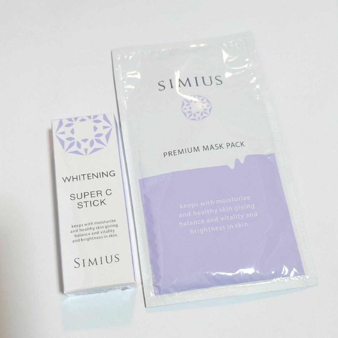 SIMIUS(シミウス)の薬用ホワイトニングリフトケアシリーズスーパーCスティック2.7g コスメ/美容のスキンケア/基礎化粧品(美容液)の商品写真