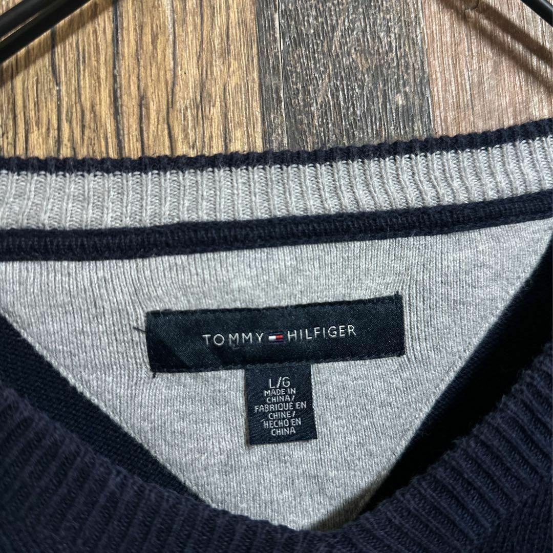 TOMMY HILFIGER(トミーヒルフィガー)のトミーヒルフィガー ニット セーター ネイビー ロゴ L サイズ USA古着 メンズのトップス(ニット/セーター)の商品写真