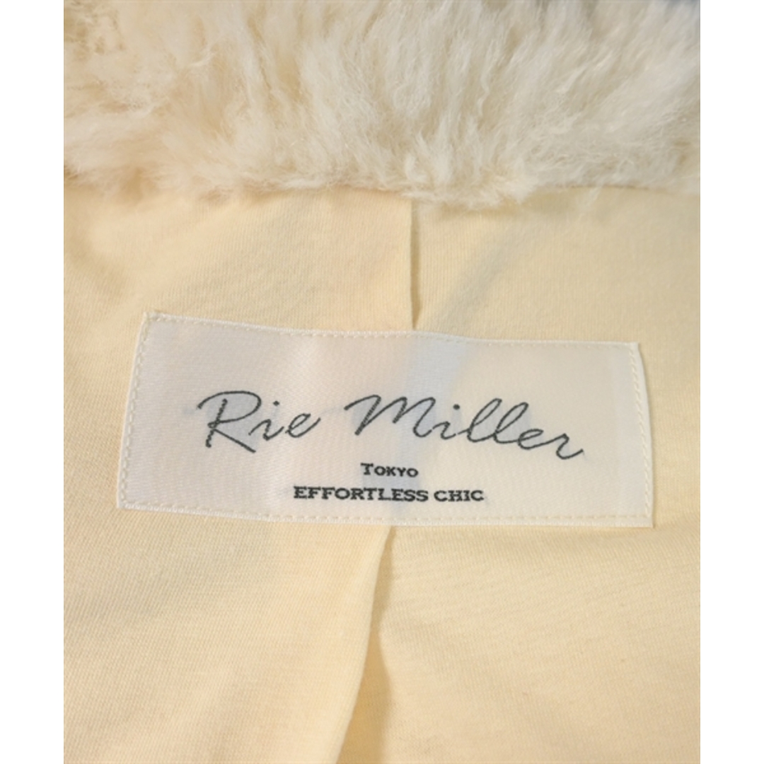 Rie Miller(リエミラー)のRie Miller リエミラー コート（その他） 38(M位) 白 【古着】【中古】 レディースのジャケット/アウター(その他)の商品写真