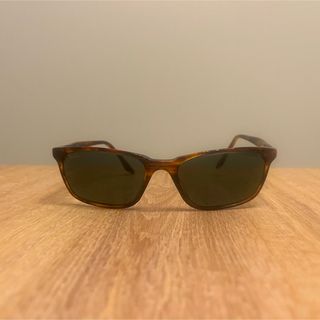 レイバン(Ray-Ban)のRay-Ban  レイバンサングラス　【送料込み】(サングラス/メガネ)