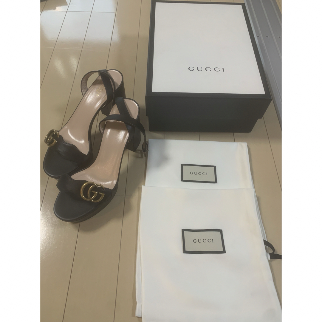 Gucci(グッチ)の美品 GUCCI  GGマーモント　サンダル レディースの靴/シューズ(サンダル)の商品写真
