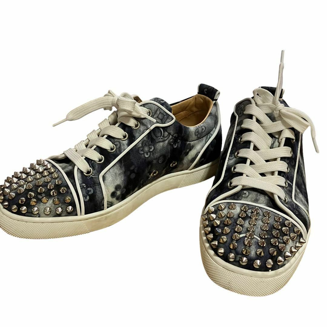 Christian Louboutin(クリスチャンルブタン)の美品 クリスチャンルブタン Louis Junior Spikes Orlato メンズの靴/シューズ(スニーカー)の商品写真