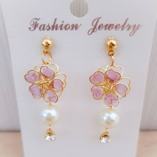 233# ピアス ハンドメイド フラワー レジン 桜(ピアス)