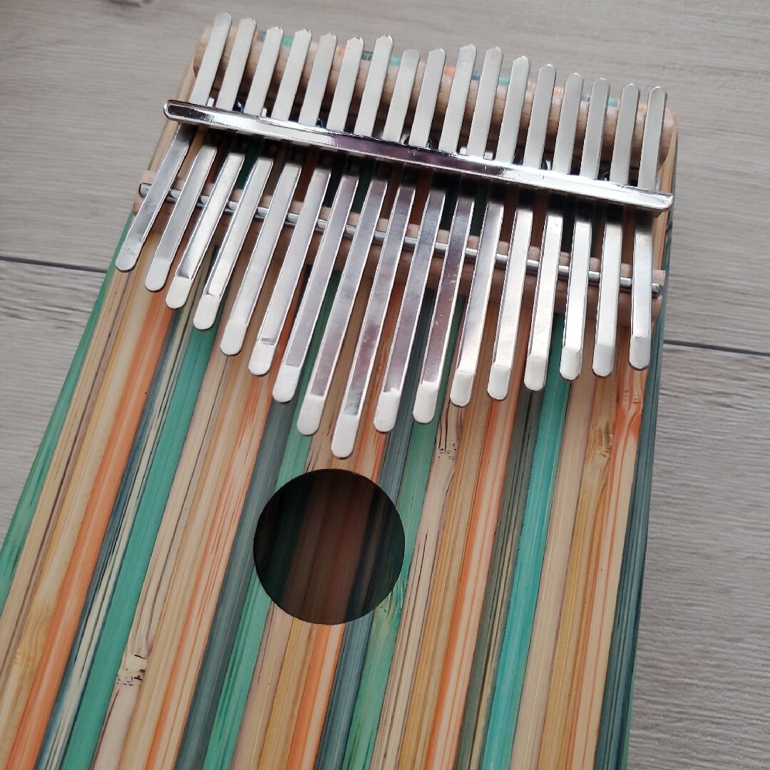 新品　イエローバンブーカリンバ　ハードケース付き 楽器の打楽器(その他)の商品写真
