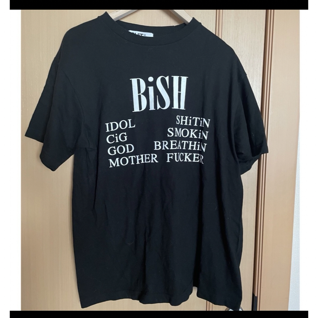 BiSH(ビッシュ)のBiSH 公式Tシャツ エンタメ/ホビーのタレントグッズ(アイドルグッズ)の商品写真