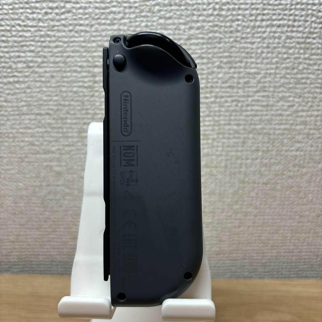 【動作確認済み】JOY-CON (L) グレージョイコン左 エンタメ/ホビーのゲームソフト/ゲーム機本体(家庭用ゲーム機本体)の商品写真