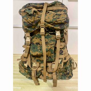 アークテリクス(ARC'TERYX)の米軍放出品 USMC 大型遠征用バッグパック ARC'TERYX(バッグパック/リュック)