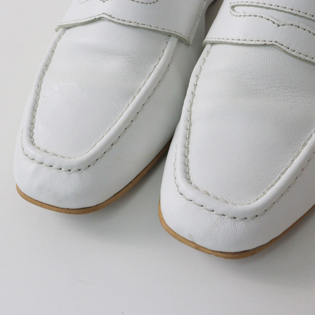 IENA(イエナ)の2022SS イエナ IENA CORSO ROMA コルソローマ ソフトローファー 35/ホワイト シューズ 靴 22.5cm【2400013814294】 レディースの靴/シューズ(ローファー/革靴)の商品写真