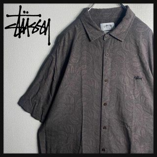 ステューシー(STUSSY)の【美品】ステューシー　ワンポイント刺繍ロゴ　半袖BDシャツ　ペイズリー　XL(シャツ)