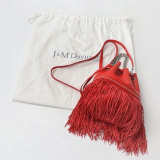 ジェイアンドエムデヴィッドソン(J&M DAVIDSON)のJ&Mデヴィッドソン J&M DAVIDSON フリンジカーニバル ミニ/レッド スタッズ レザー ハンドバッグ ショルダーバッグ 巾着【2400013807142】(ハンドバッグ)