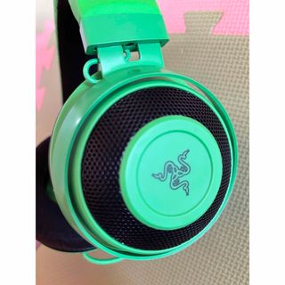 レイザー(Razer)のRazer クラーケン ヘッドフォン 美品(ヘッドフォン/イヤフォン)