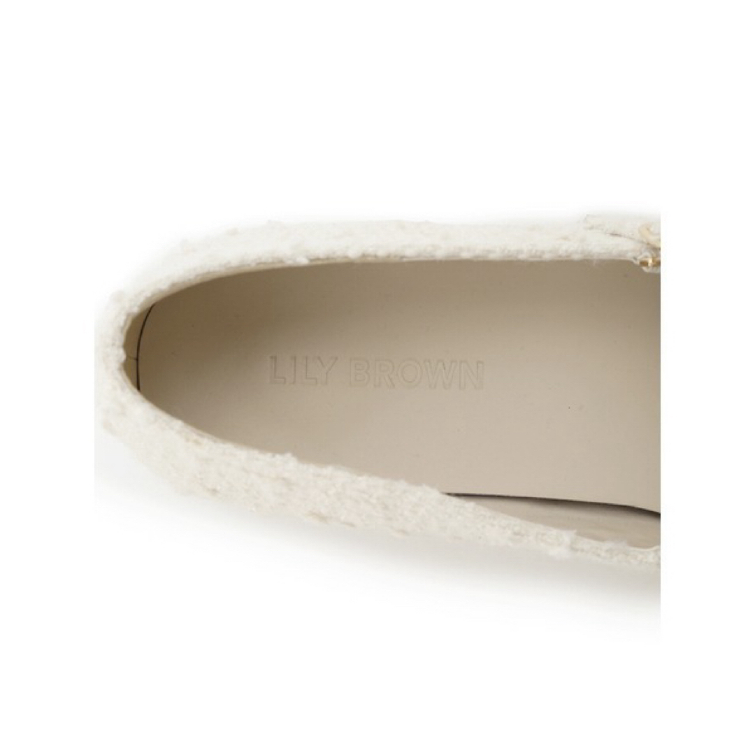 Lily Brown(リリーブラウン)の新品　LILY BROWN メリージェーンパンプス ホワイト　sサイズ レディースの靴/シューズ(その他)の商品写真