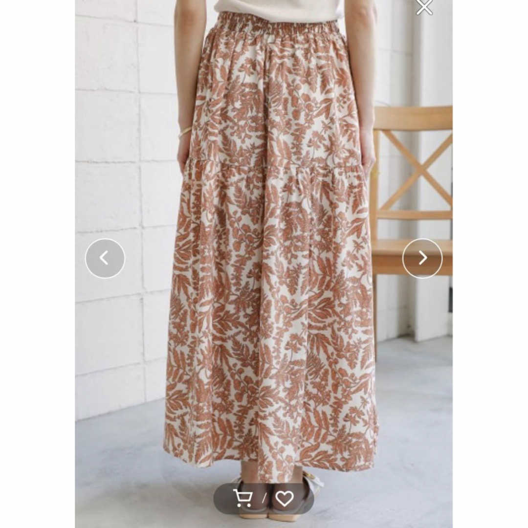 Bou Jeloud(ブージュルード)の新品　ブージュルード　ボタニカル柄２段ティアードスカート レディースのスカート(ロングスカート)の商品写真