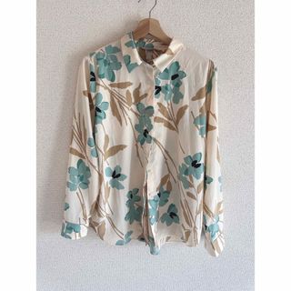 エイチアンドエム(H&M)のH &M 花柄ブラウス(シャツ/ブラウス(長袖/七分))