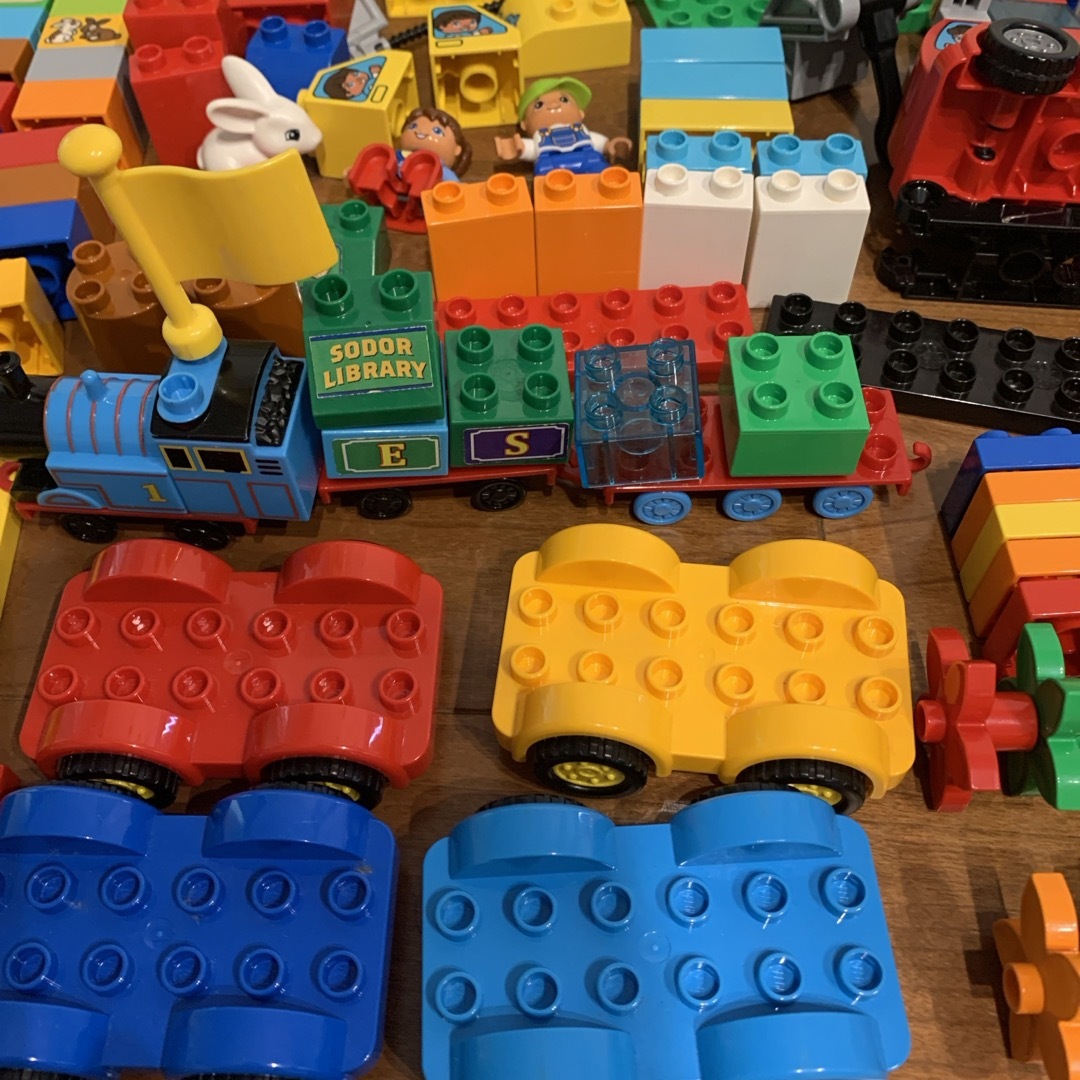 Lego(レゴ)のLEGO デュプロ　トーマス　消防車 キッズ/ベビー/マタニティのおもちゃ(知育玩具)の商品写真