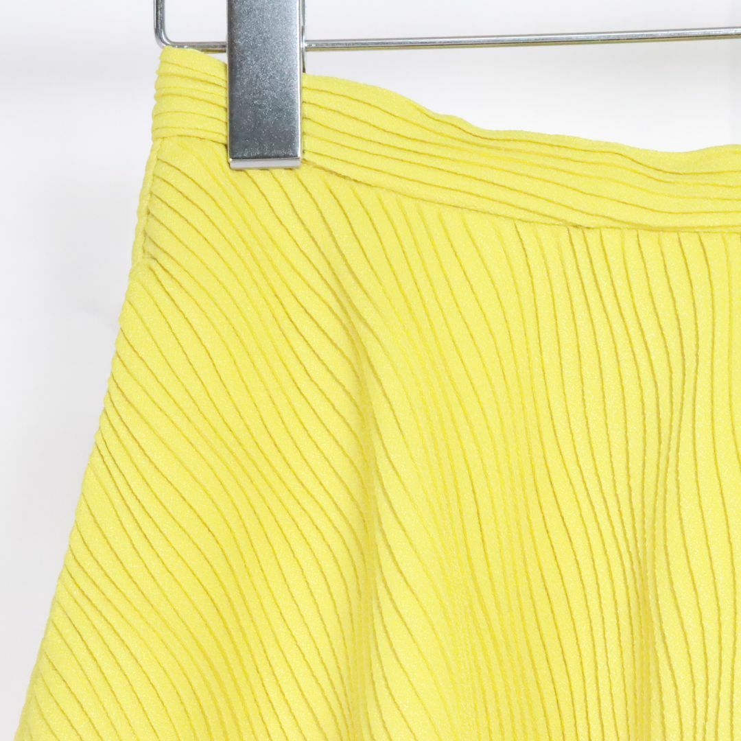 LE CIEL BLEU(ルシェルブルー)のLE CIEL BLEU　ルシェルブルー　スカート　黄　Ｓ レディースのスカート(ロングスカート)の商品写真