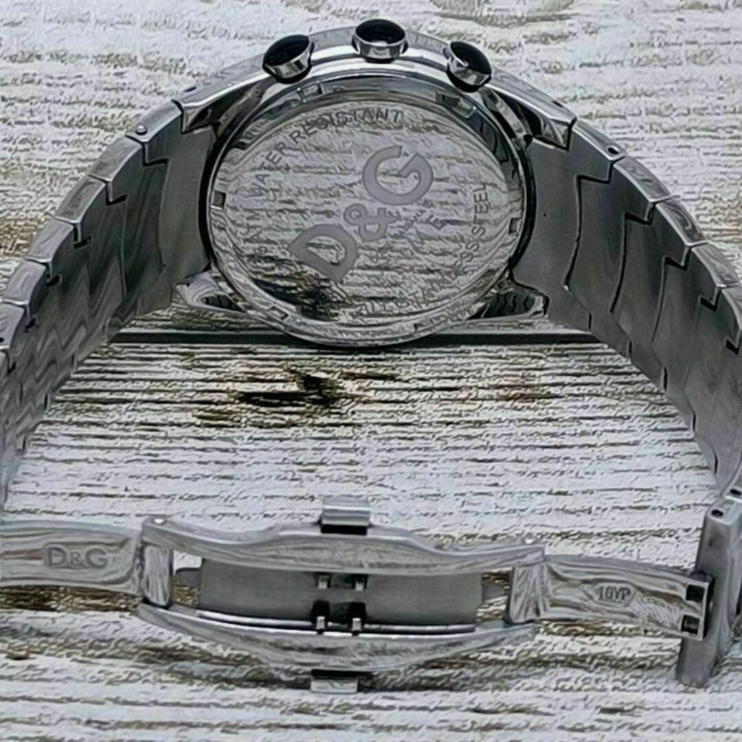 DOLCE&GABBANA(ドルチェアンドガッバーナ)の動作品　ドルチェ＆ガッバーナ　ステンレス　腕時計　シルバー　定価11万円 メンズの時計(腕時計(アナログ))の商品写真