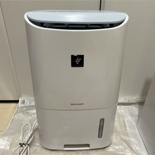 シャープ(SHARP)の★ SHARP 衣類乾燥除湿機 CV-F71★(加湿器/除湿機)