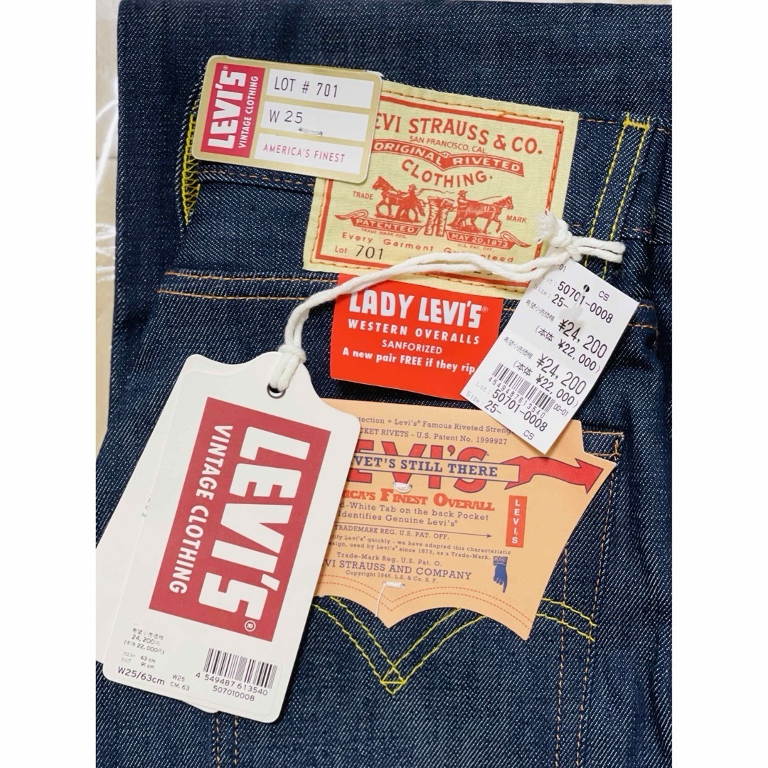 Levi's(リーバイス)の【新品】Levi'sリーバイス VINTAGE CLOTHING 701 W25 レディースのパンツ(デニム/ジーンズ)の商品写真