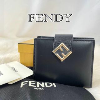 フェンディ(FENDI)の【新品未使用】FENDI 二つ折財布　FFダイヤモンド　ブラック　473(財布)