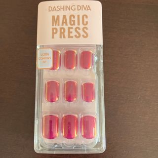 DASHING DIVA - 新品　ダッシングディバマジックプレス