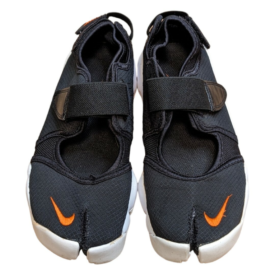 NIKE(ナイキ)のNIKE AIR RIFT ナイキ エアリフト 24cm ブラック オレンジ レディースの靴/シューズ(スニーカー)の商品写真