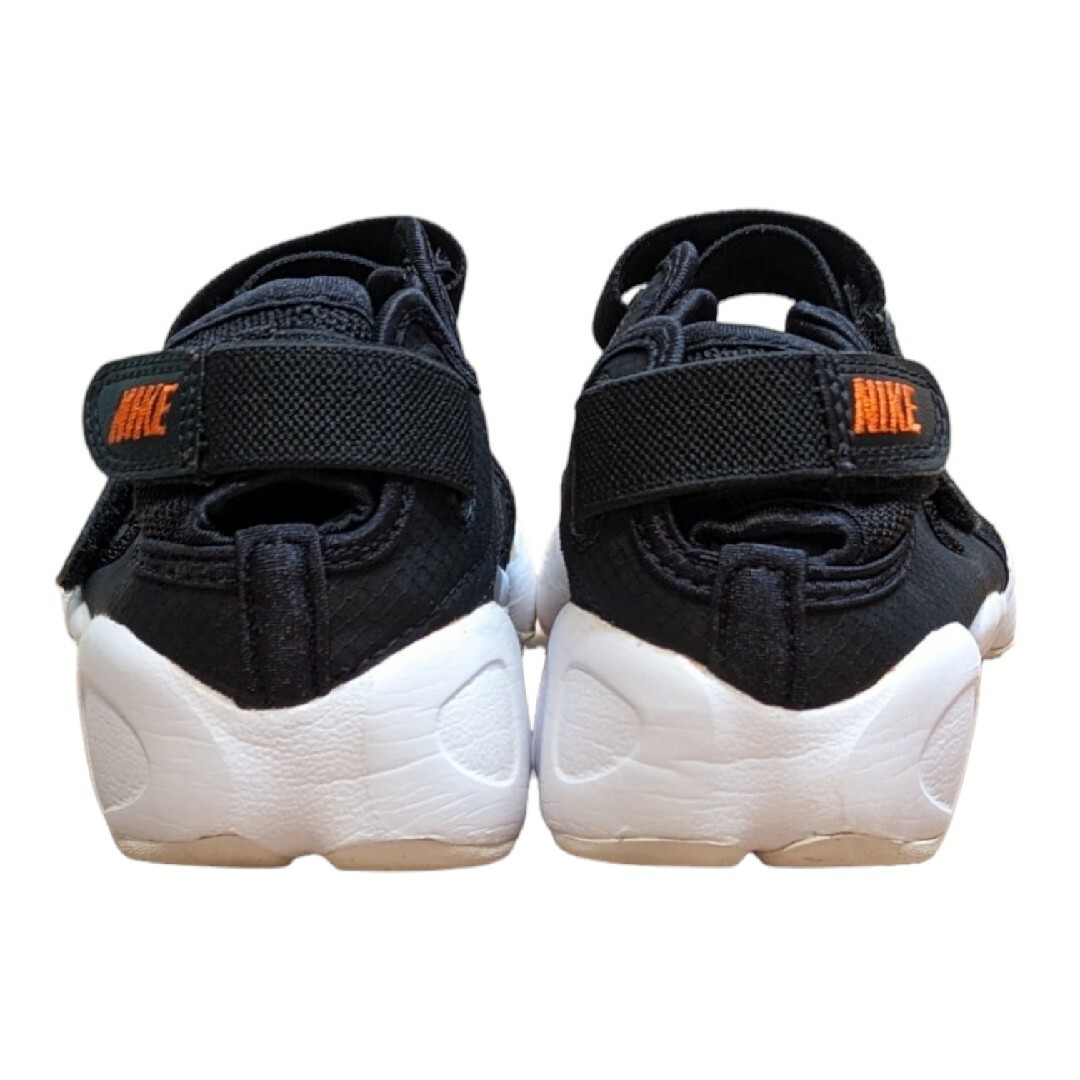 NIKE(ナイキ)のNIKE AIR RIFT ナイキ エアリフト 24cm ブラック オレンジ レディースの靴/シューズ(スニーカー)の商品写真