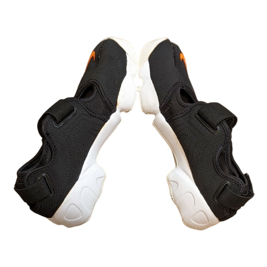 NIKE(ナイキ)のNIKE AIR RIFT ナイキ エアリフト 24cm ブラック オレンジ レディースの靴/シューズ(スニーカー)の商品写真