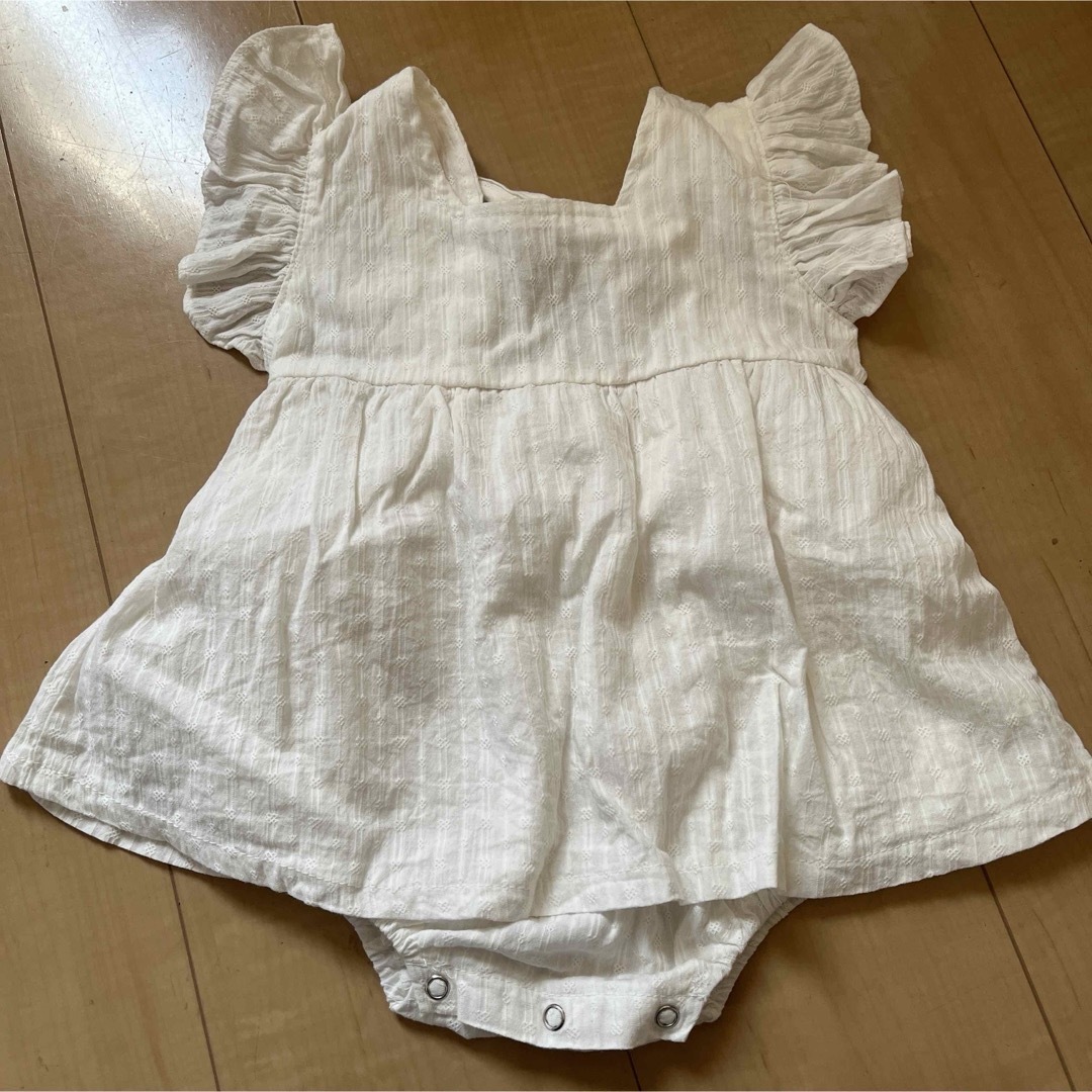 80cm女の子ベビードレス キッズ/ベビー/マタニティのベビー服(~85cm)(ワンピース)の商品写真