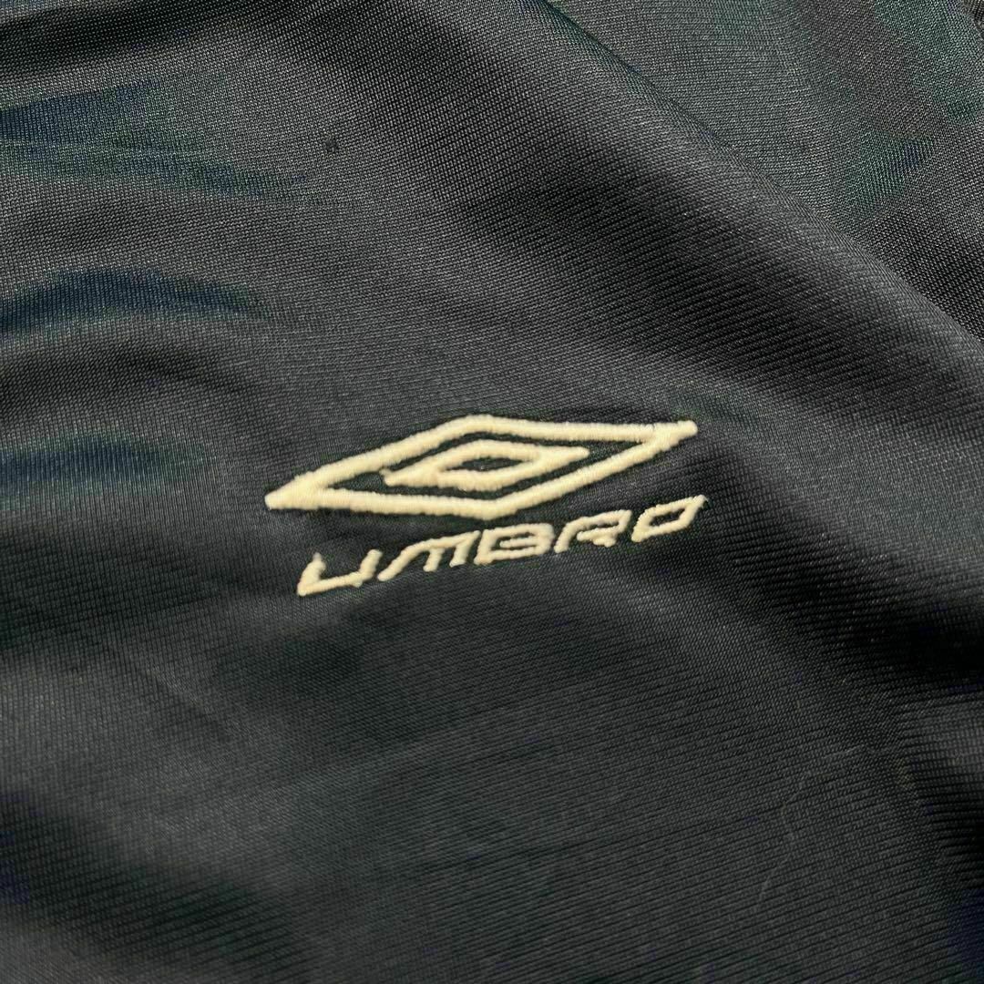 UMBRO(アンブロ)の【UMBRO】アンブロ ネイビー トラックジャケット 刺繍ロゴ 古着スポーツ メンズのトップス(ジャージ)の商品写真