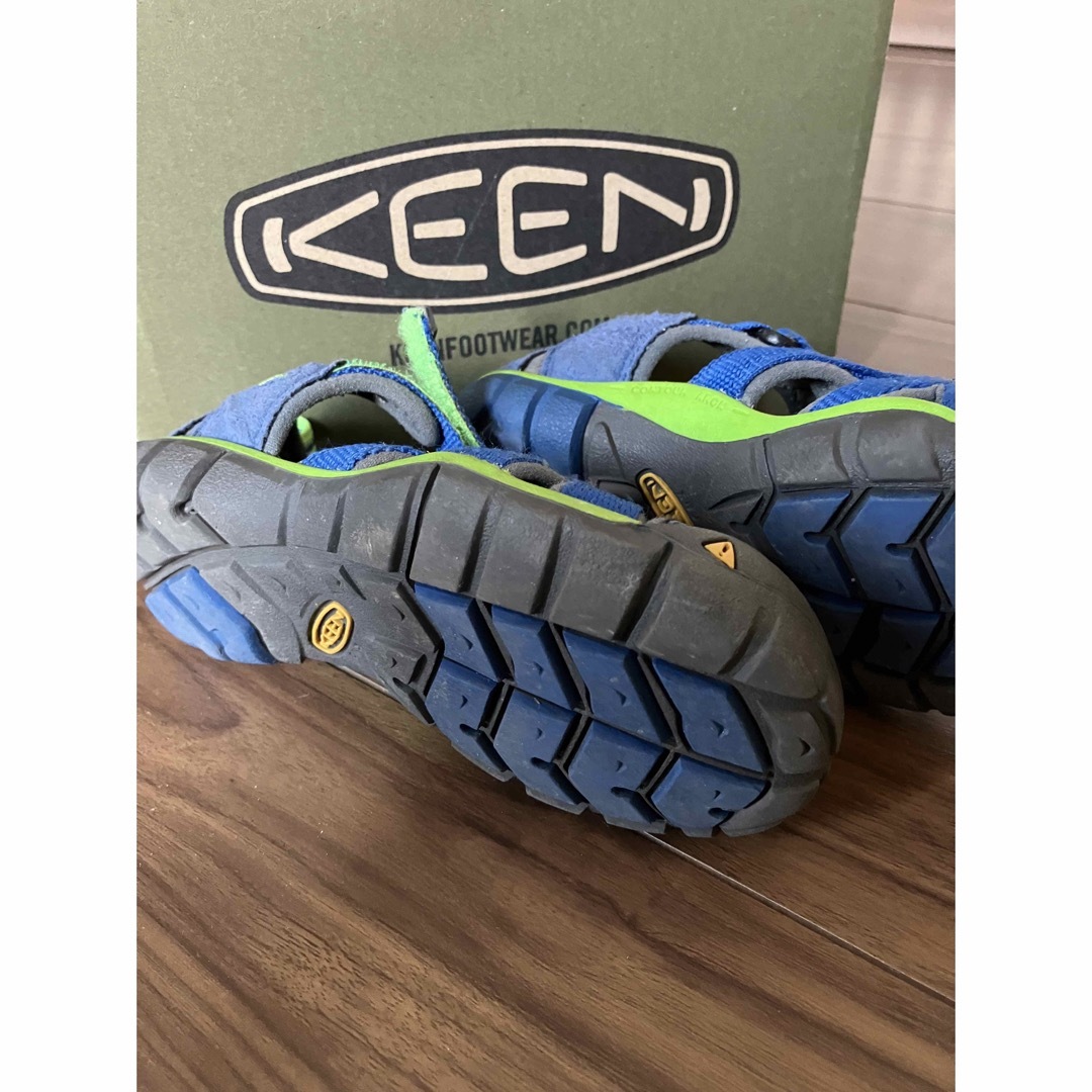 KEEN(キーン)のKEEN 18センチ キッズ/ベビー/マタニティのキッズ靴/シューズ(15cm~)(サンダル)の商品写真