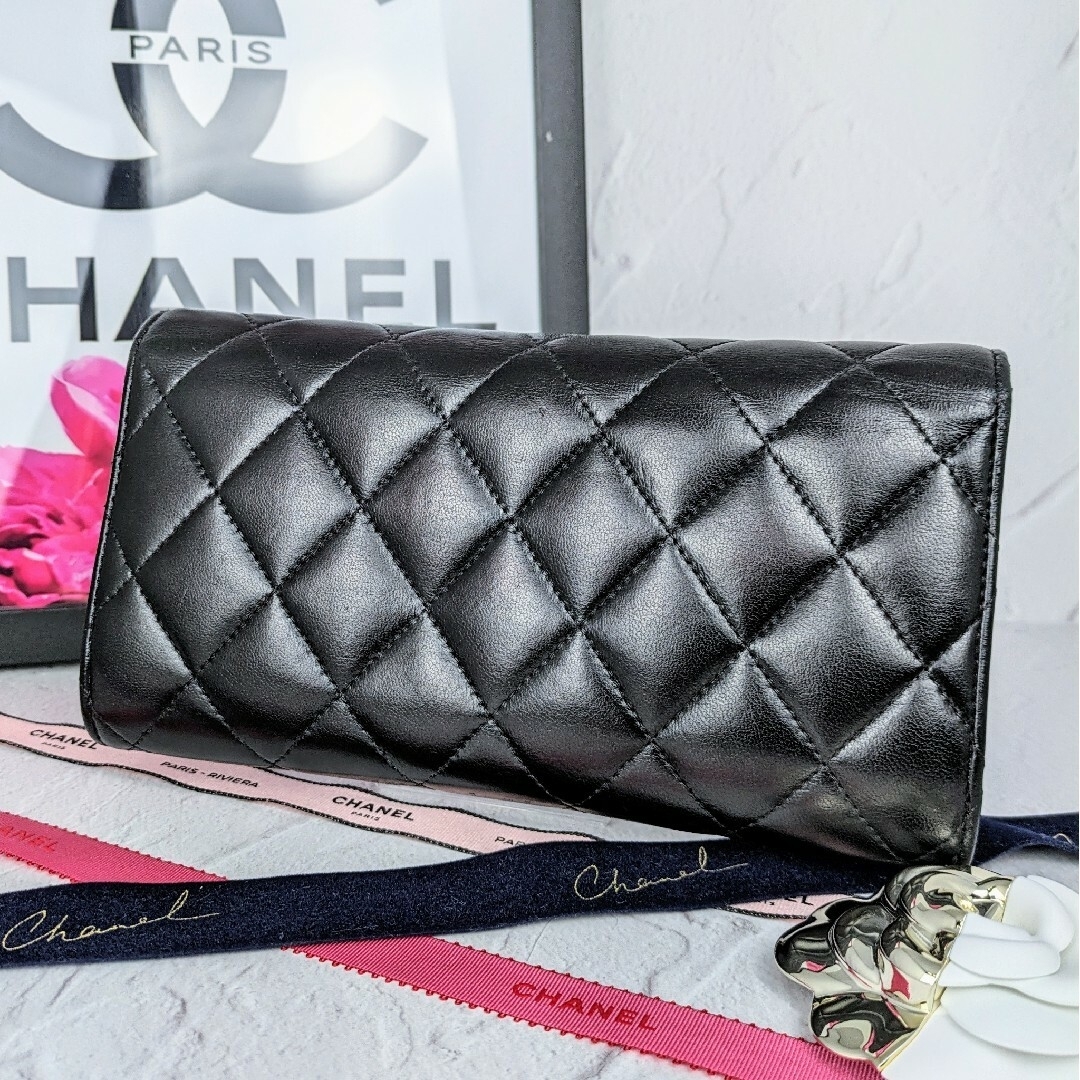 CHANEL(シャネル)のCHANEL　シャネル　マトラッセ　タイムレスクラシック　フラップ　長財布　黒 レディースのファッション小物(財布)の商品写真