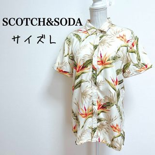 スコッチアンドソーダ(SCOTCH & SODA)のスコッチ&ソーダ　半袖シャツ　ボタニカル柄　総柄【L】リゾート感　ビーチ(Tシャツ/カットソー(半袖/袖なし))