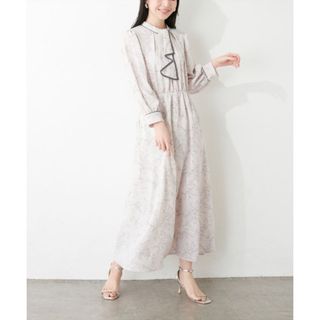 NICE CLAUP - 新品✨タグ付き♪未使用　花柄ワンピース　上品　華やか　FREE