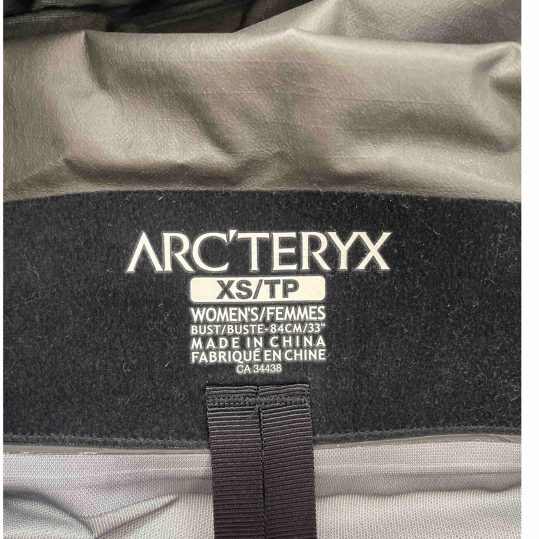 ARC'TERYX(アークテリクス)の▼ apple様専用　ARC’TERYX ジャケット　XS▼ レディースのジャケット/アウター(ナイロンジャケット)の商品写真