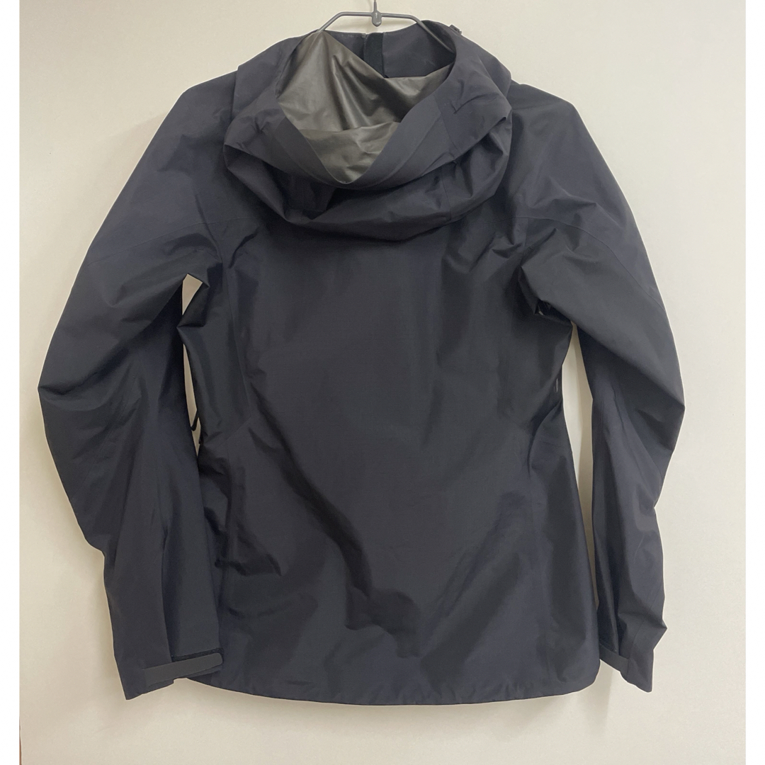 ARC'TERYX(アークテリクス)の▼ apple様専用　ARC’TERYX ジャケット　XS▼ レディースのジャケット/アウター(ナイロンジャケット)の商品写真