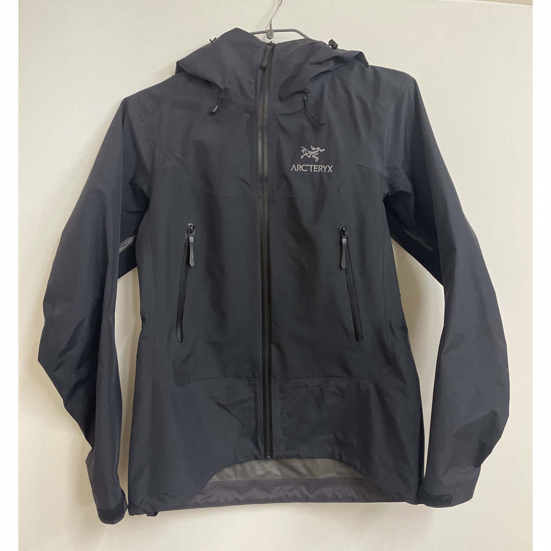 ARC'TERYX(アークテリクス)の▼ apple様専用　ARC’TERYX ジャケット　XS▼ レディースのジャケット/アウター(ナイロンジャケット)の商品写真