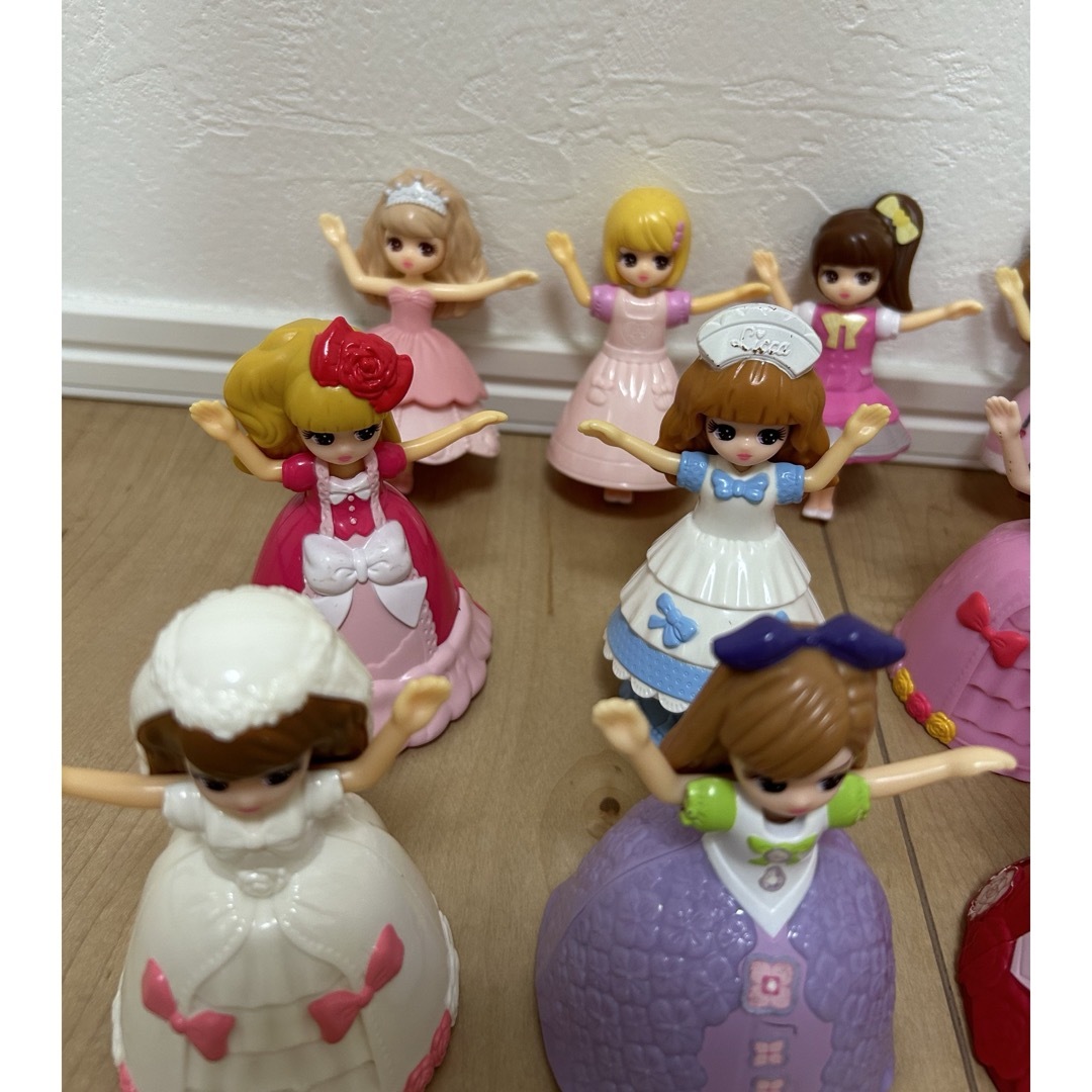 リカちゃん(リカチャン)のハッピーセット　リカちゃん11体 キッズ/ベビー/マタニティのおもちゃ(ぬいぐるみ/人形)の商品写真