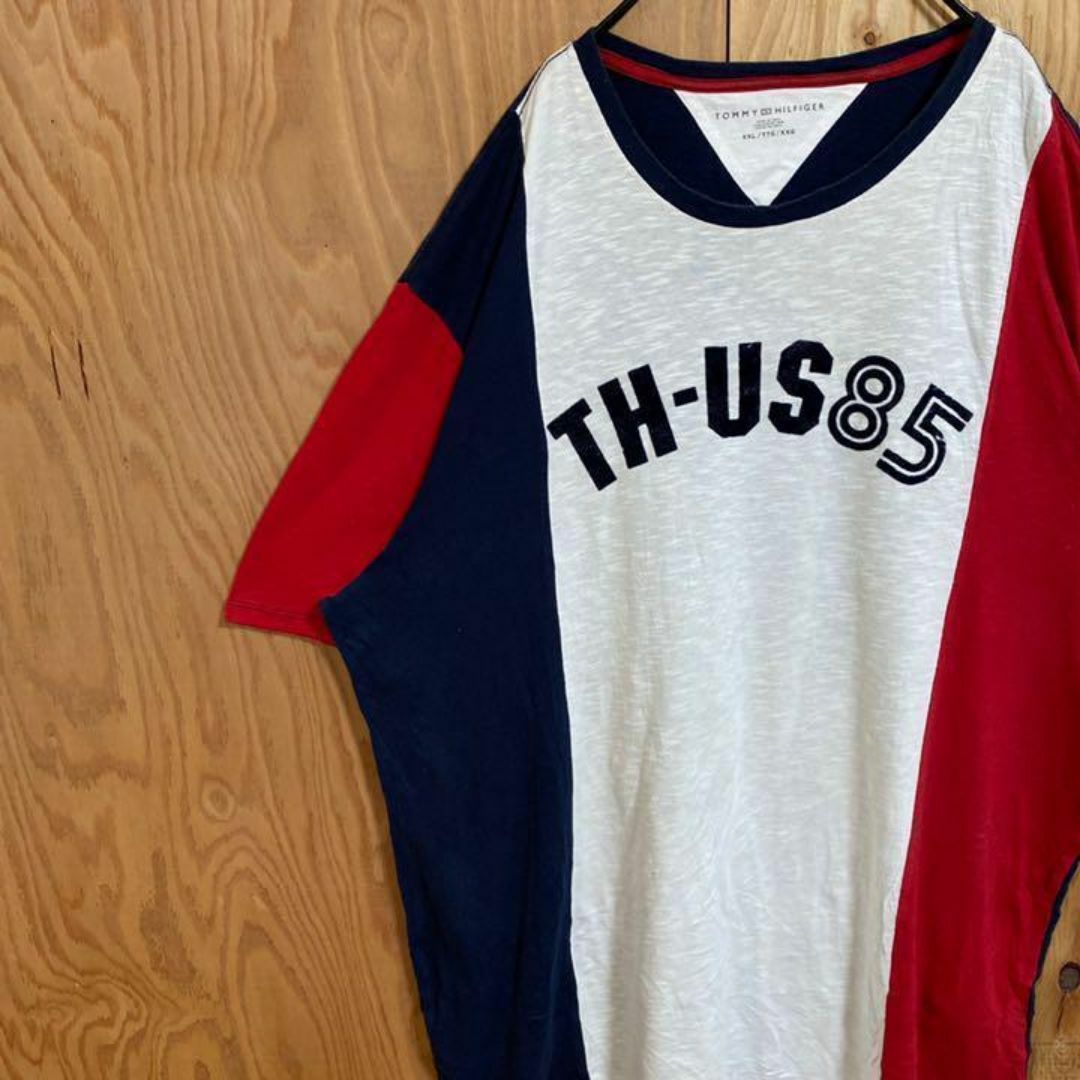 TOMMY HILFIGER(トミーヒルフィガー)のトミーヒルフィガー Tシャツ レッド ネイビー XXL USA古着 90s 半袖 メンズのトップス(Tシャツ/カットソー(半袖/袖なし))の商品写真