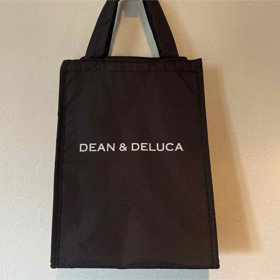 DEAN & DELUCA(ディーンアンドデルーカ)のDEAN & DELUCA 保冷バッグ☆新品 インテリア/住まい/日用品のキッチン/食器(弁当用品)の商品写真