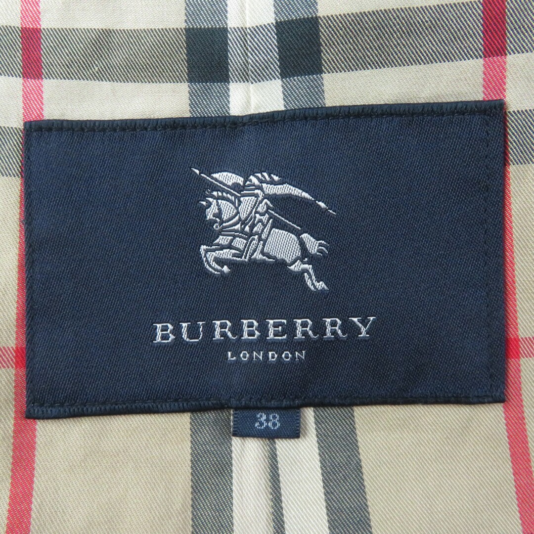 美品☆BURBERRY LONDON バーバリーロンドン FRA38-130-18 裏地ノバチェック柄 ロゴボタン付  トレンチコート レッド 38 日本製 正規品 レディース レディースのジャケット/アウター(トレンチコート)の商品写真