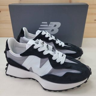 ニューバランス(New Balance)のニューバランス U327WEC ブラック/ホワイト 23㎝(スニーカー)