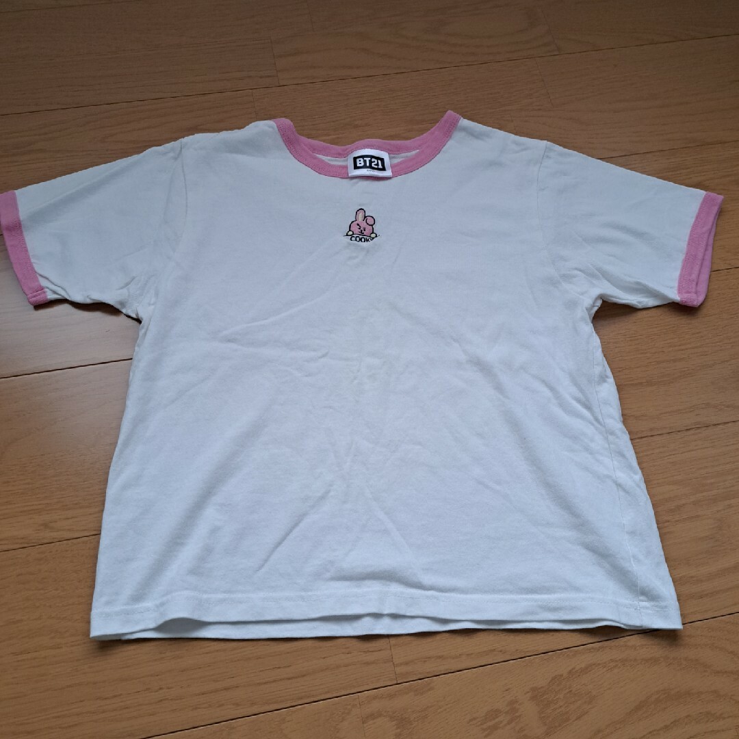 BT21(ビーティーイシビル)のTシャツ レディースのトップス(Tシャツ(半袖/袖なし))の商品写真