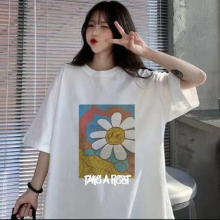 オーバーサイズ Tシャツ フラワー　白 　ホワイト2XL　男女兼用  カジュアル(Tシャツ(半袖/袖なし))