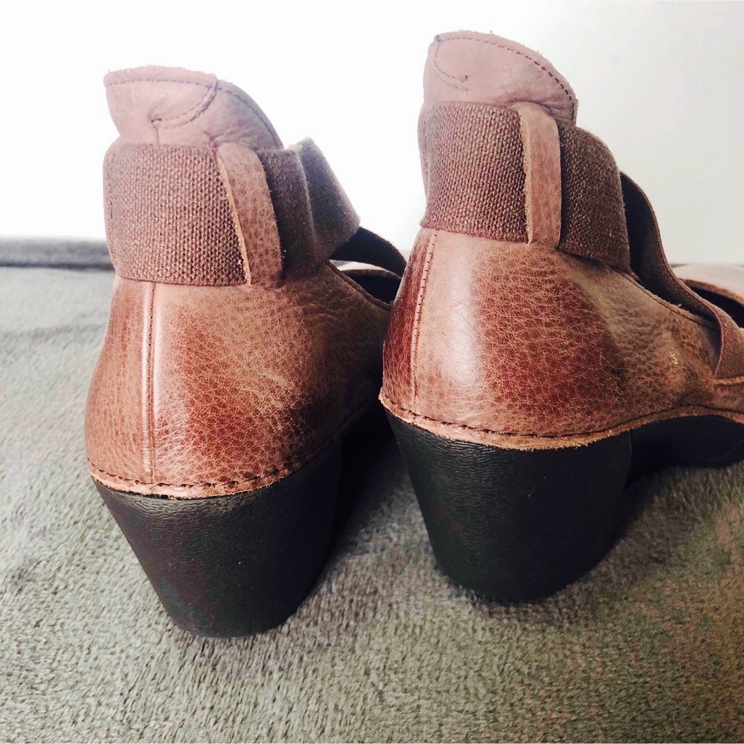 JS Heartlavel(ジェイエスハートレーベル)のJSハートレーベル革靴　パンプス　ブラウン レディースの靴/シューズ(ハイヒール/パンプス)の商品写真