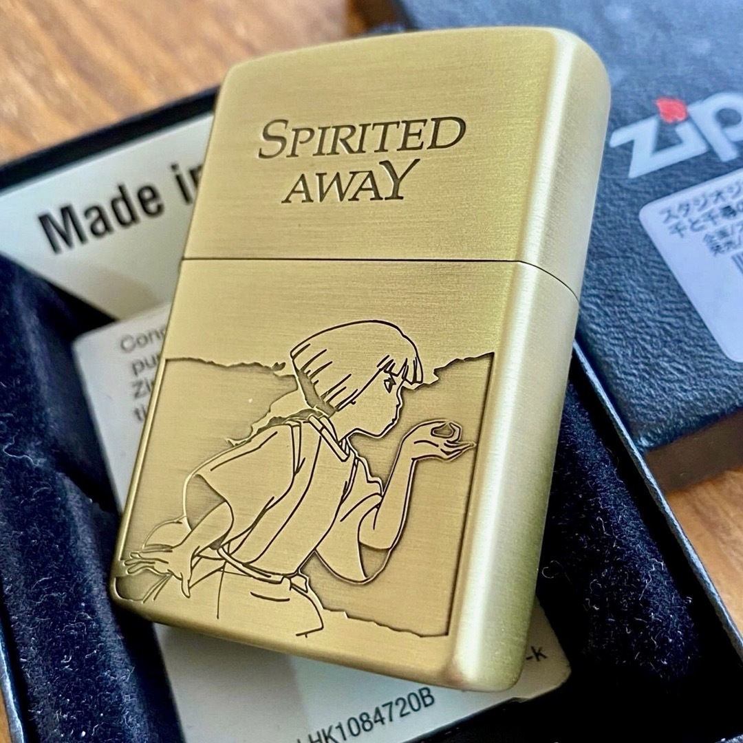 ZIPPO(ジッポー)のZippo 千と千尋の神隠し ハク ジブリ NZ-54 ジッポー オイルライター メンズのファッション小物(タバコグッズ)の商品写真